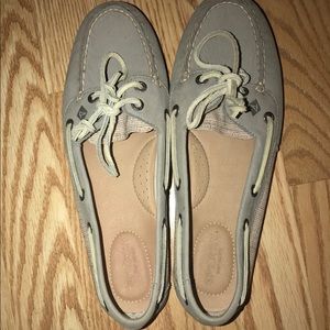 Women sperry’s